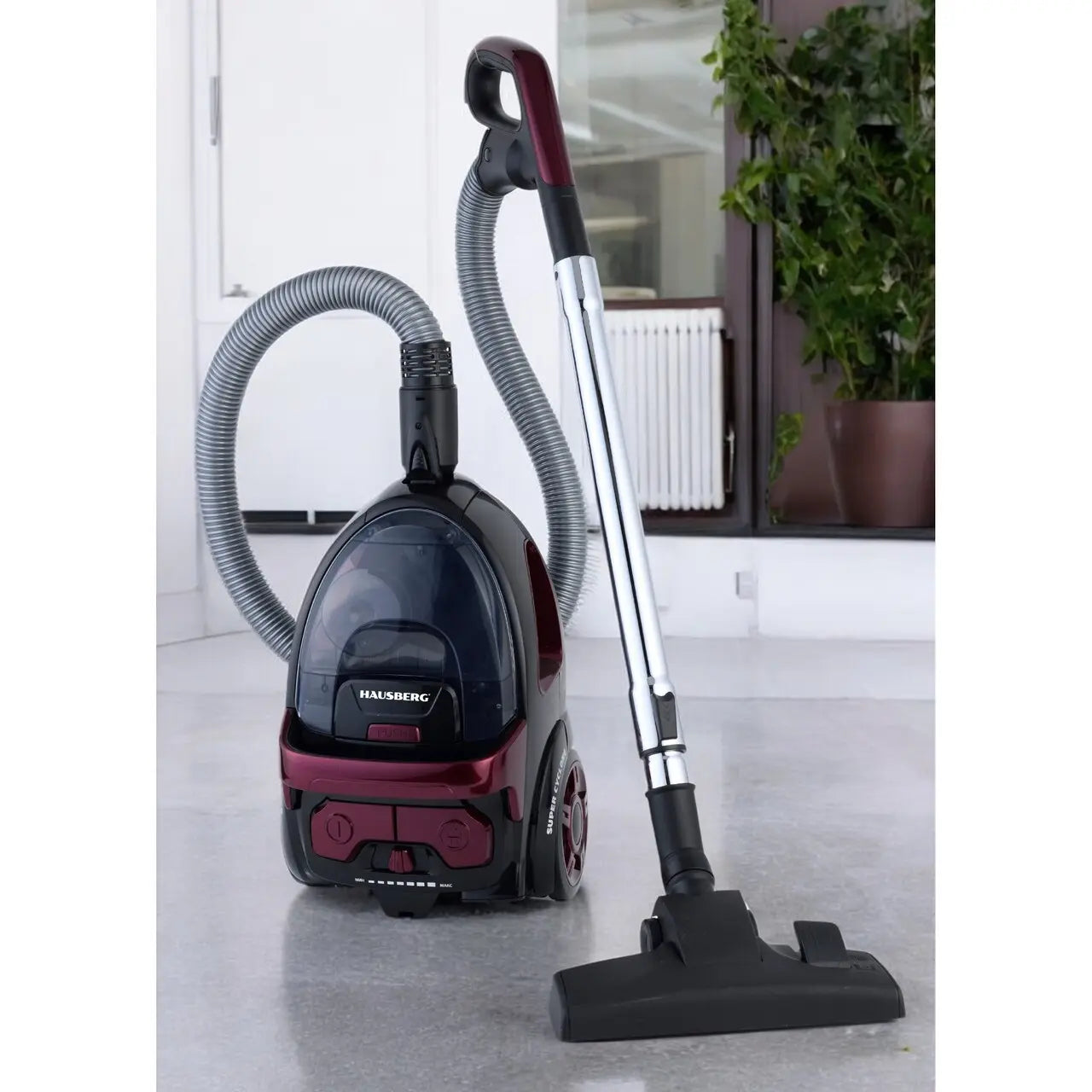Aspirator fara sac HAUSBERG HB-2822MV, 1200-1600W, multiciclon, aspirare uscata, capacitate 2 litri, filtru HEPA, control viteza, derulator automat cablu
